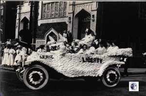 covington centennial float