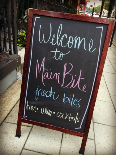 Main Bite Sign